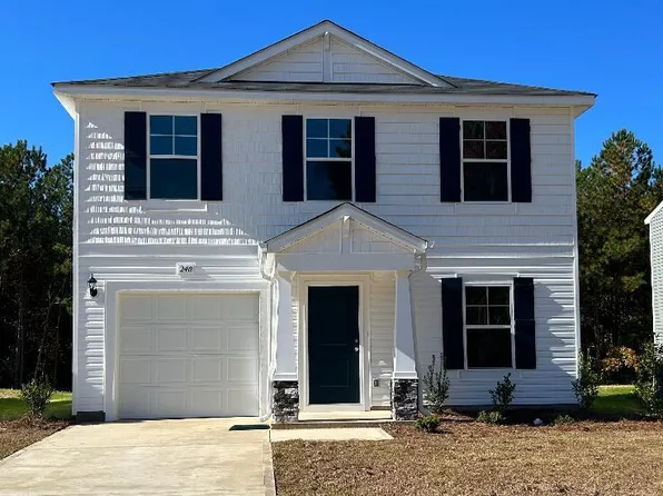 240 Fire Lane, Vass, NC 28394