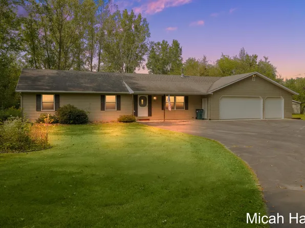 7125 Albert Dr, Allendale, MI 49401