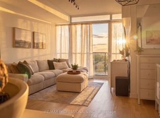 88 Park Lawn Rd #1502, Toronto, ON M8Y 0B5