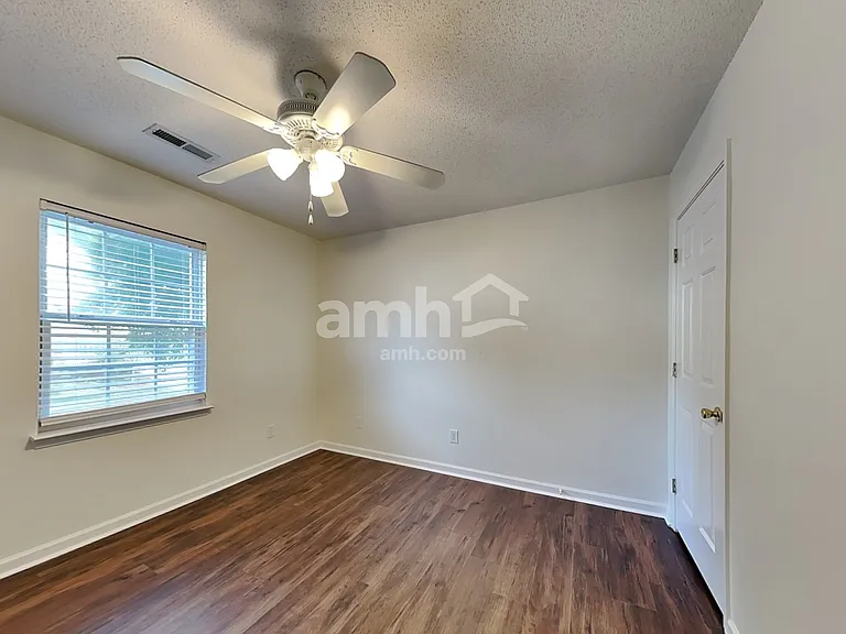 316 Windsong Dr — Photo 14