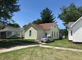 1108 Prairie Ave, Mattoon, IL 61938