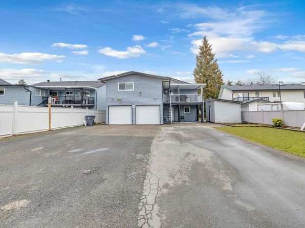 13052 64th Ave, Surrey, BC V3W 1X7