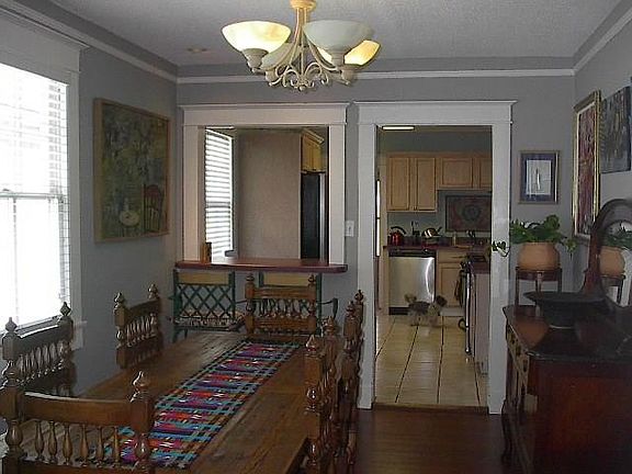 4th image of 8419 Sycamore Pl