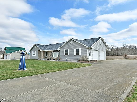 3rd image of 3391 Lyntz Townline Rd SW