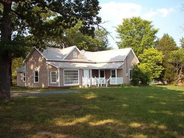 115 Hanks Chapel Rd, Pittsboro, NC 27312