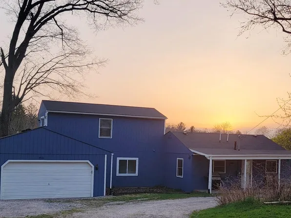 1661 E Pratt Lake Rd, Gladwin, MI 48624