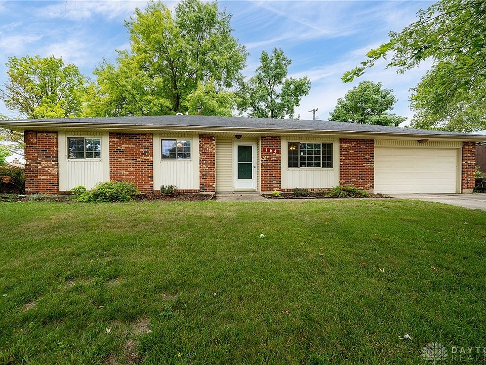 1st image of 164 Lake Forest Dr