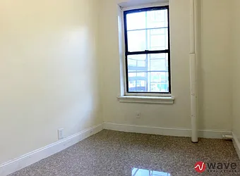 Rented by Wave Real Estate Group