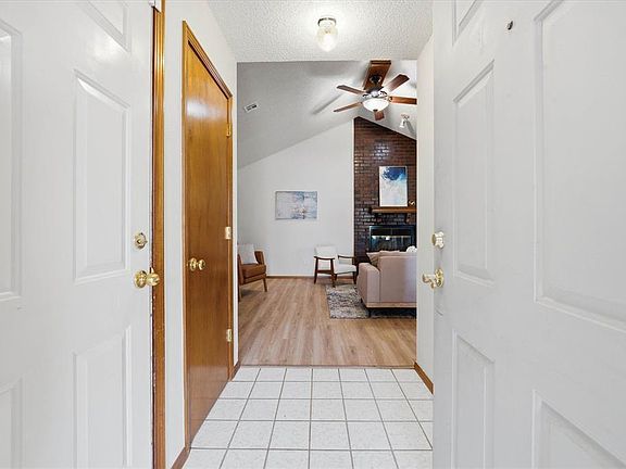 3rd image of 1100 David Rd