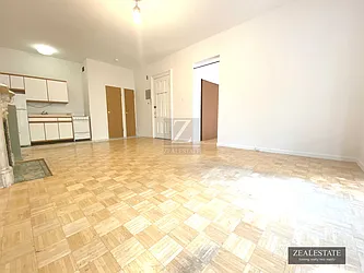 Rented by ZealEstate Group Inc