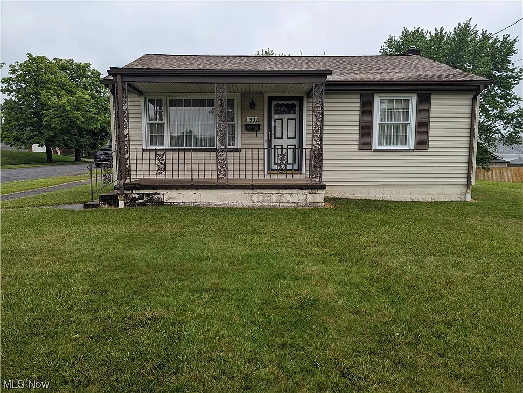 1302 Aberdeen Ave photo 1