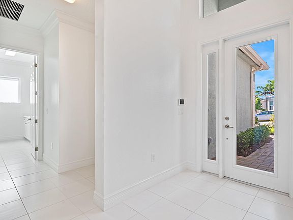 3rd image of 13112 Mount Columbia Terrace