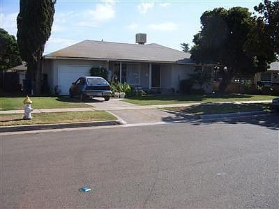 2nd image of 1919 W Hampton Way