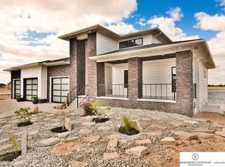 681 Legacy Pointe, Ashland, NE 68003