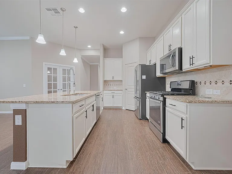 5327 Silver Ledge Dr — Photo 17