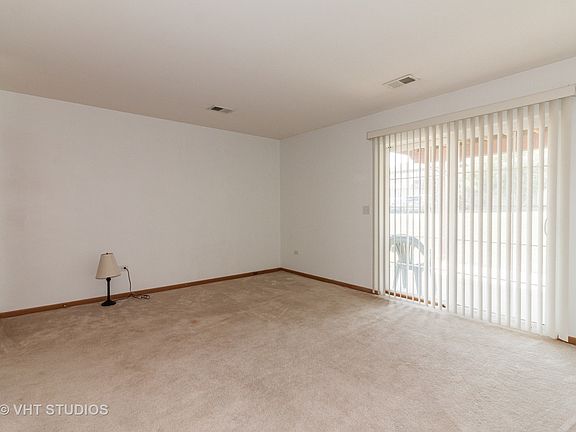 5th image of 1365 Acorn Dr