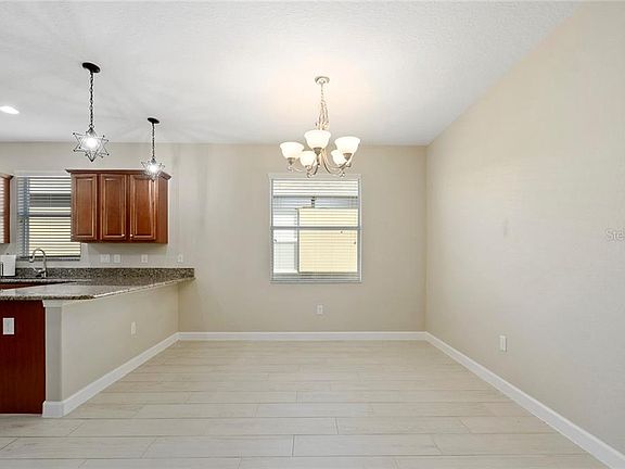 4th image of 3668 Corsica Ln