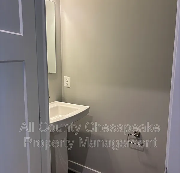 3143 Strasbaugh Dr — Photo 7