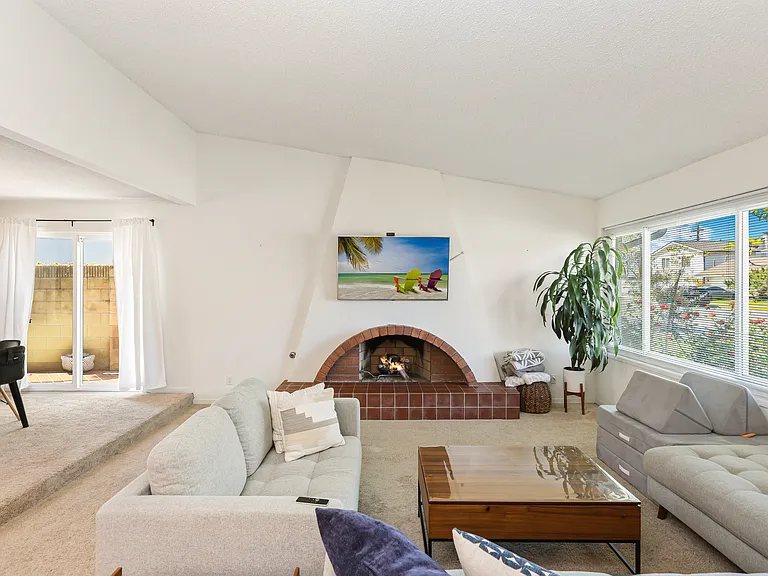 15442 Maryknoll St — Photo 17