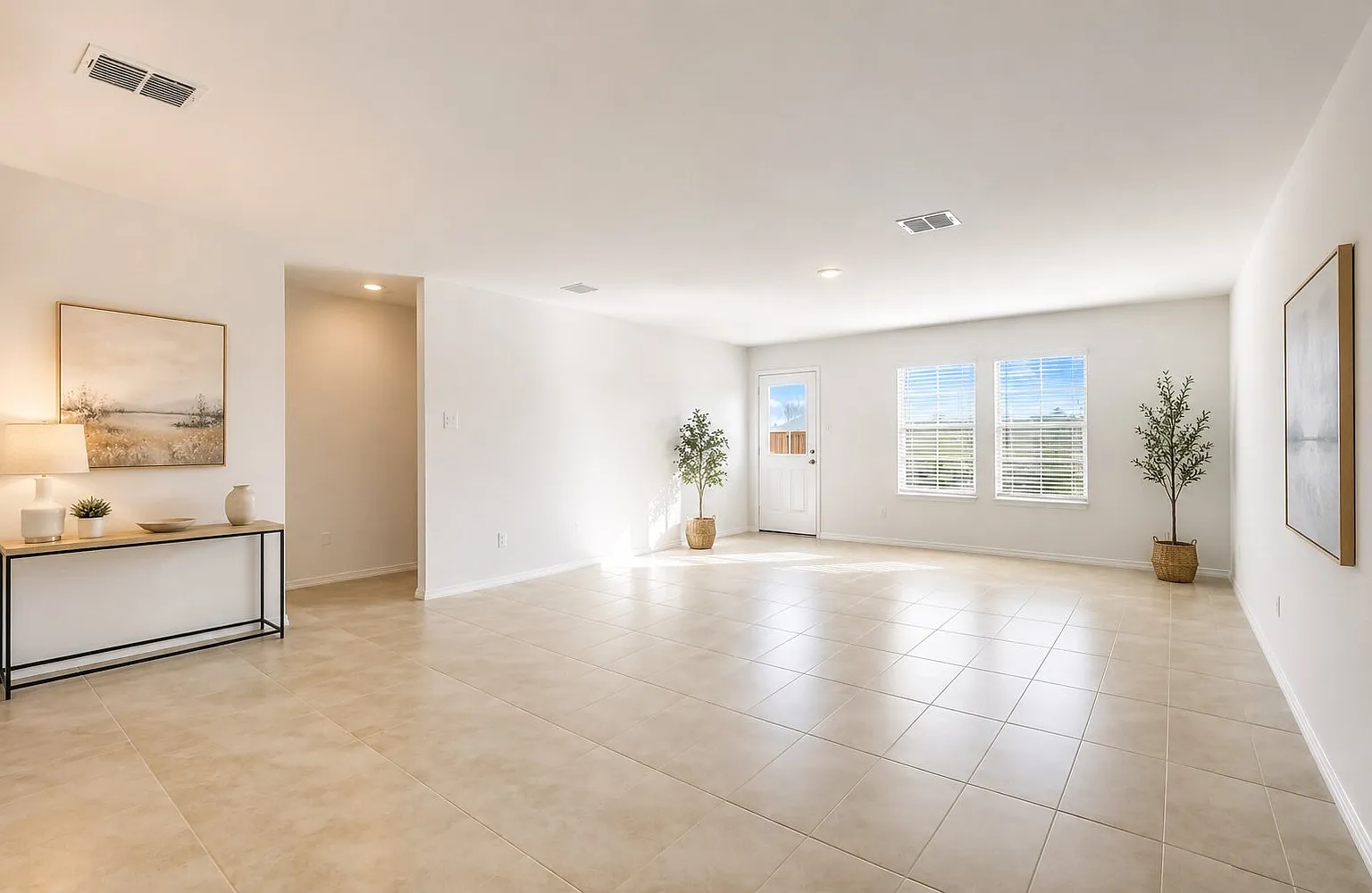 3 bed, 1550 sqft, $2,350 — Photo 4