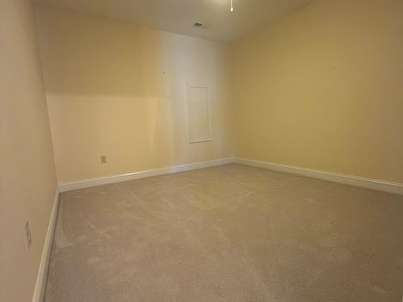 2nd image of 715 Botany Loop