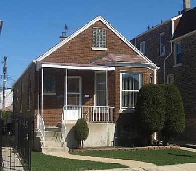 1st image of 2211 N Karlov Ave
