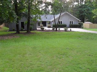 1555 Hidden Hills Pkwy, Stone Mountain, GA 30088