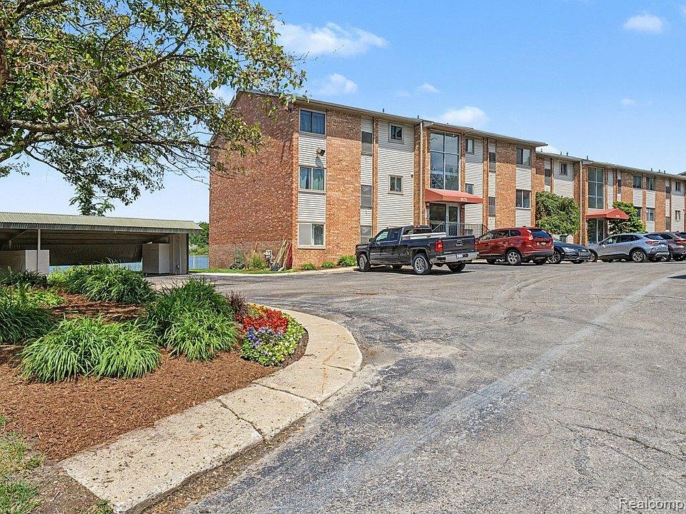 1st image of 1974 Klingensmith Rd Unit 4