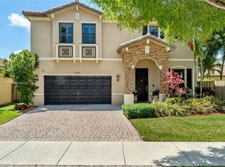 10482 SW 224th Ter, Miami, FL 33190