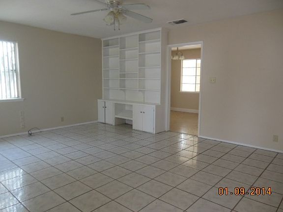 2nd image of 1444 E Brown Ave
