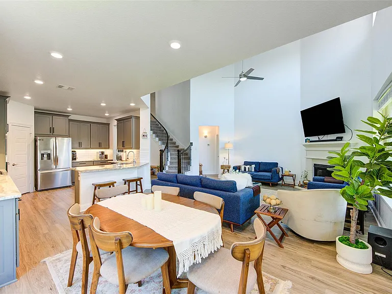 2415 Flowering Brook Ln — Photo 12