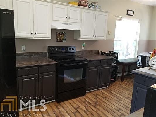 5th image of 80 Mosswood Dr