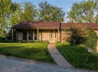 410 Peters Dr, Glenshaw, PA