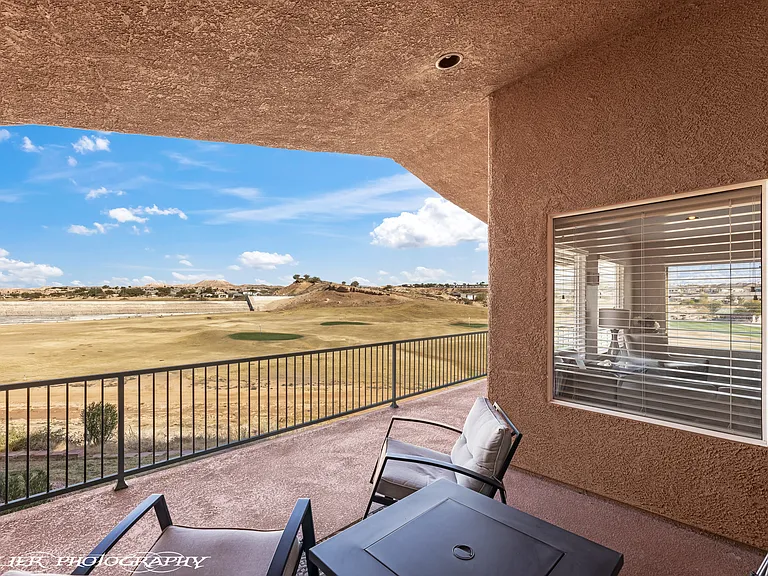 241 Palmer Ln — Photo 19