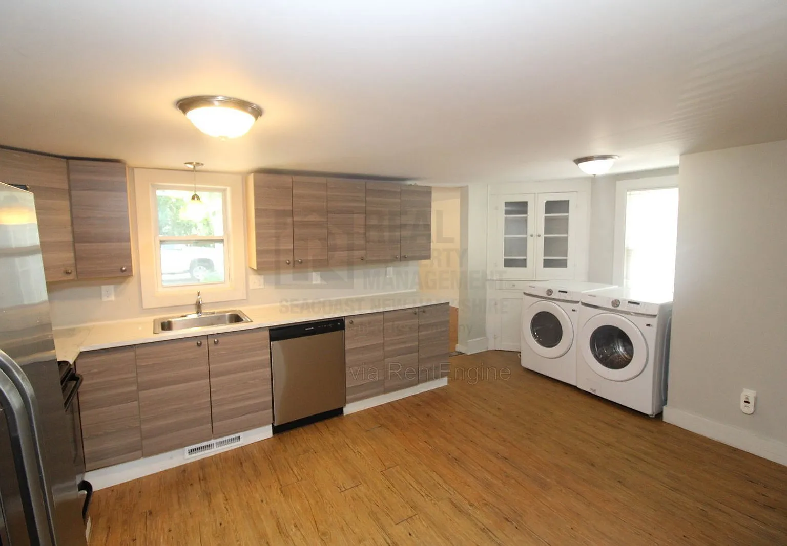 4 bed, 2.0 bath, 1600 sqft, $2,800 — Photo 4