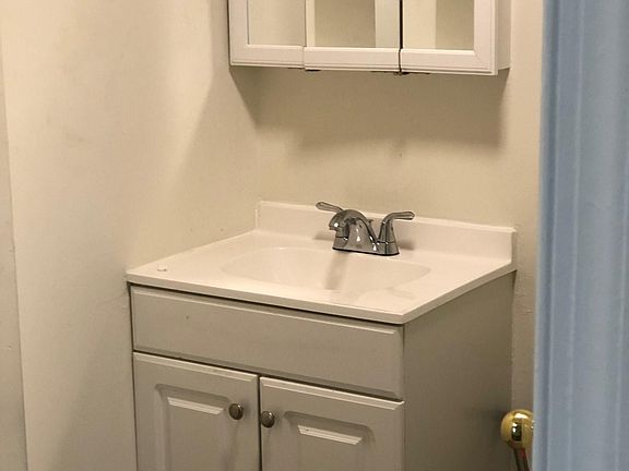 4th image of 6 N Maryland Ave #201