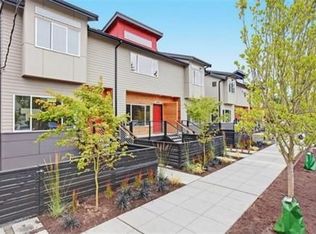 12022 32nd Ave NE #B, Seattle, WA 98125