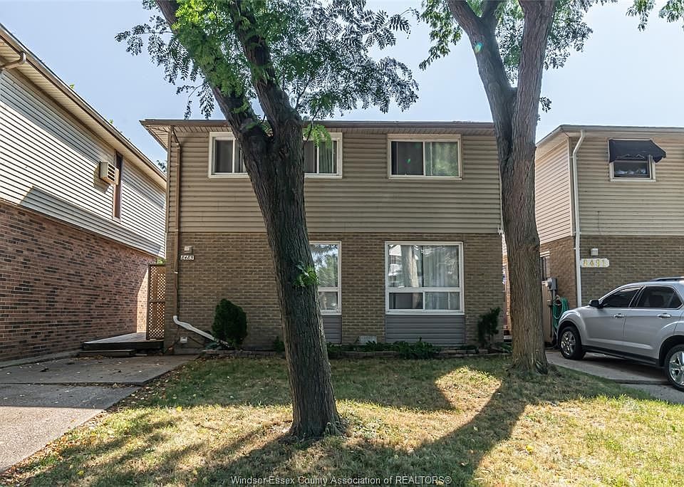 1st image of 8485 Darlington Cres