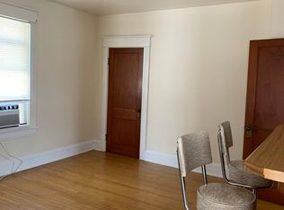 208 S Monroe Ave, Covington, VA 24426