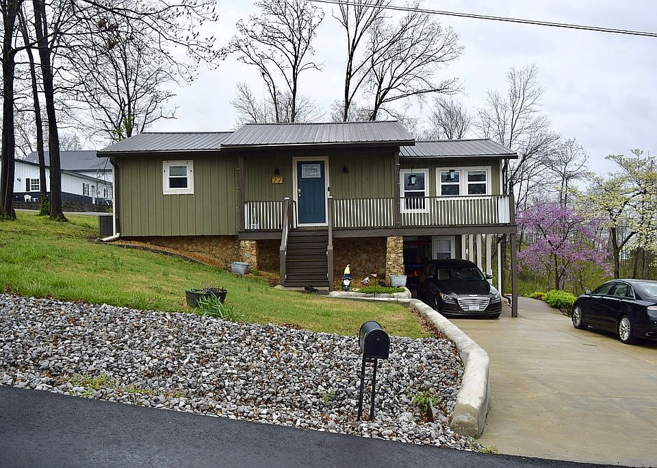 1st image of 77 Concord Dr