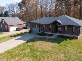 389 Fernwood Dr, Mount Washington, KY 40047