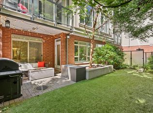 200 Capilano Rd #106, Pt Moody, BC V3H5N1