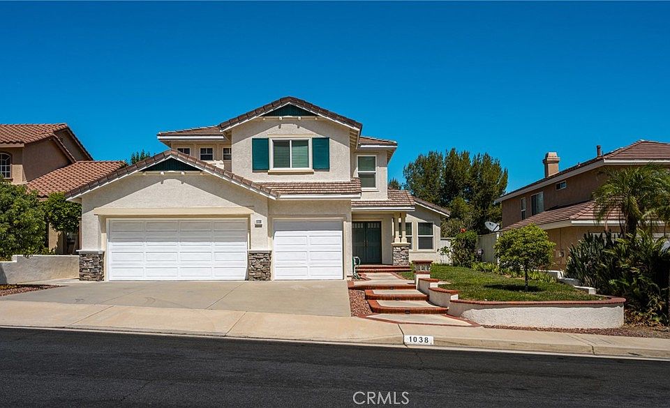 1st image of 1038 S Cascade Ln