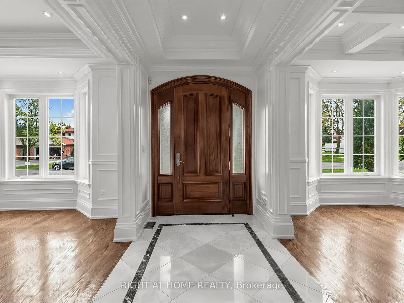 7 bed, $7,380 — Photo 4