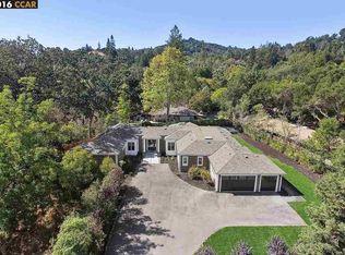 1049 Upper Happy Valley Rd, Lafayette, CA 94549