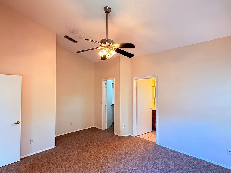 10725 Brice Ct — Photo 14