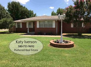 902 W Choctaw St, Marlow, OK 73055