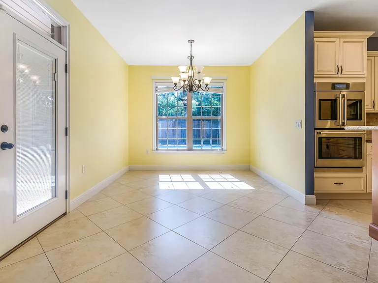 651 Powell Dr NE — Photo 13
