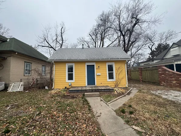 303 Allison St, Newton, KS 67114