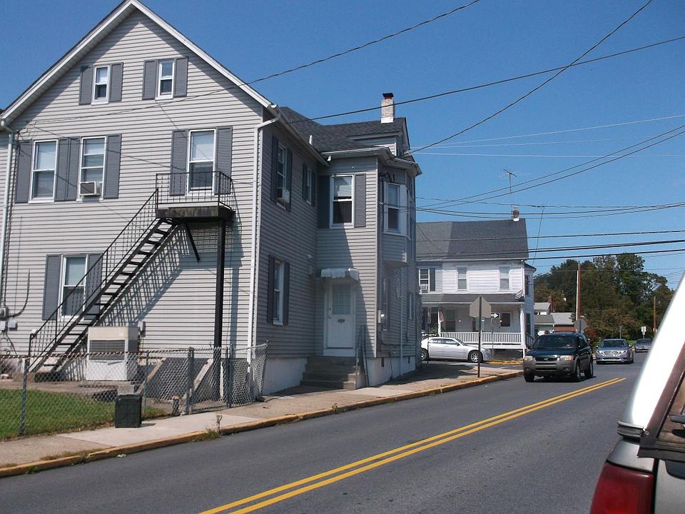 Outside entrance private